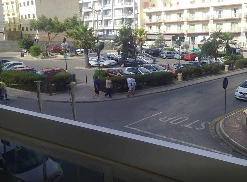 Mavina Hotel & Apartments Buġibba Екстериор снимка